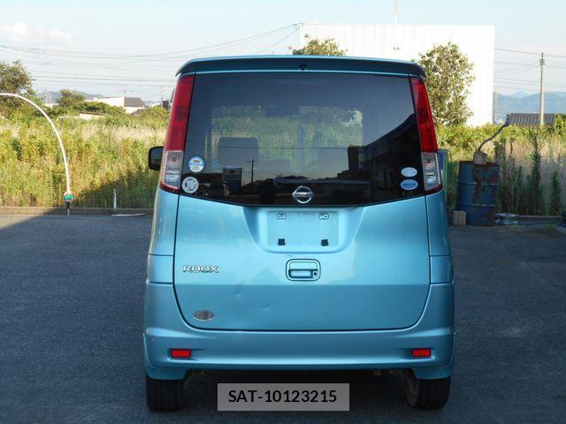 Nissan ROOX 2012-03 1417273-4