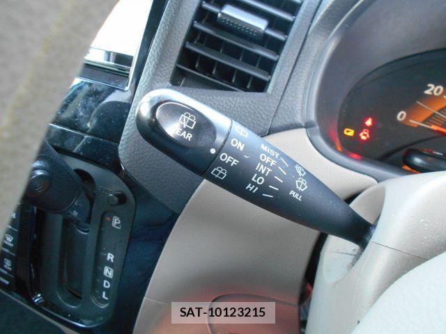 Nissan ROOX 2012-03 1417273-8