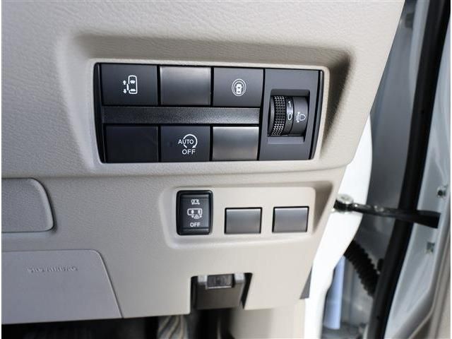 Nissan ROOX 2023-12 3682194-9