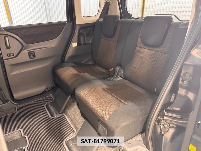 Nissan ROOX 2013-02 3775661-10