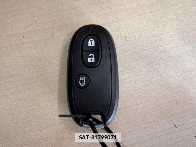 Nissan ROOX 2013-02 3775661-29