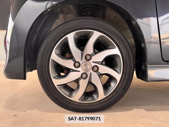 Nissan ROOX 2013-02 3775661-6