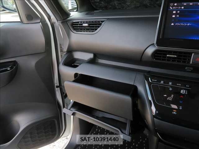 Nissan ROOX 2023-08 3834345-12