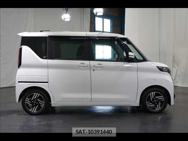 Nissan ROOX 2023-08 3834345-15