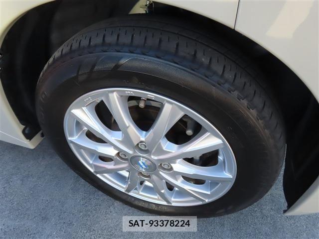 Nissan ROOX 2022-08 4372706-5