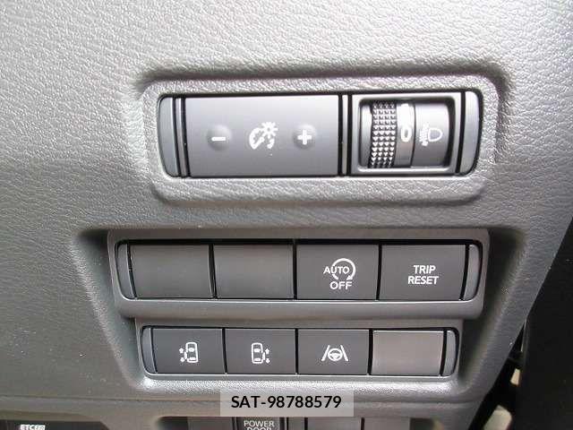 Nissan ROOX 2026-01 4372704-9