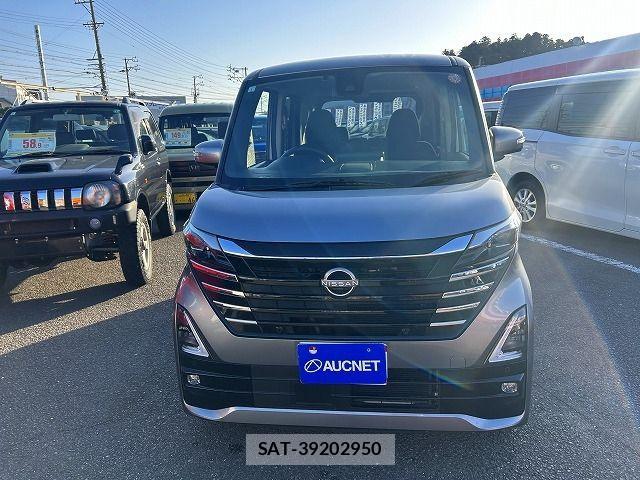 Nissan ROOX 2024-02 4330389-3