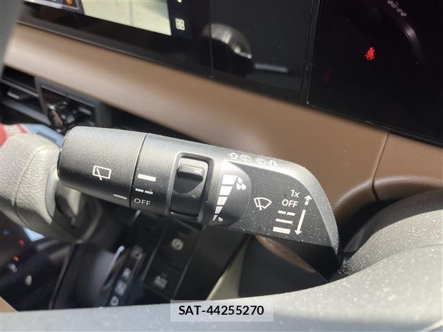 Nissan ROOX 2025-10 5877339-23
