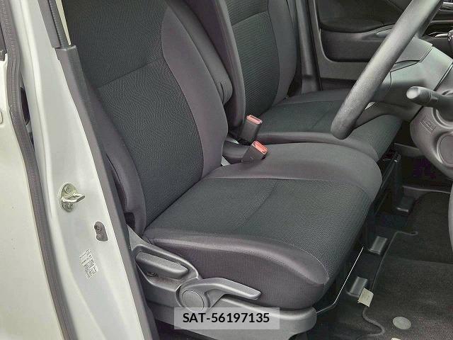 Nissan ROOX 2023-12 5877386-11