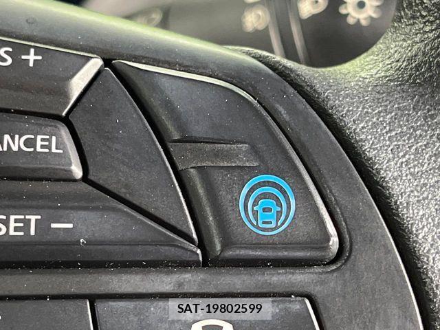Nissan ROOX 2022-03 6017444-5