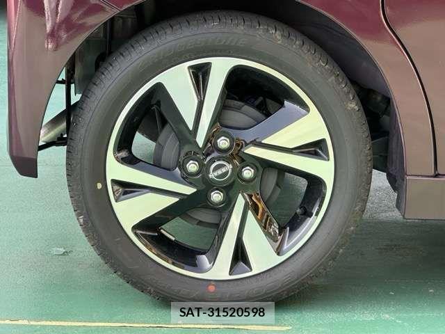 Nissan ROOX 2025-06 6017400-15