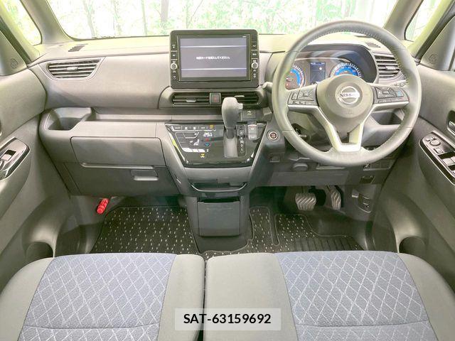 Nissan ROOX 2020-09 6017467-1