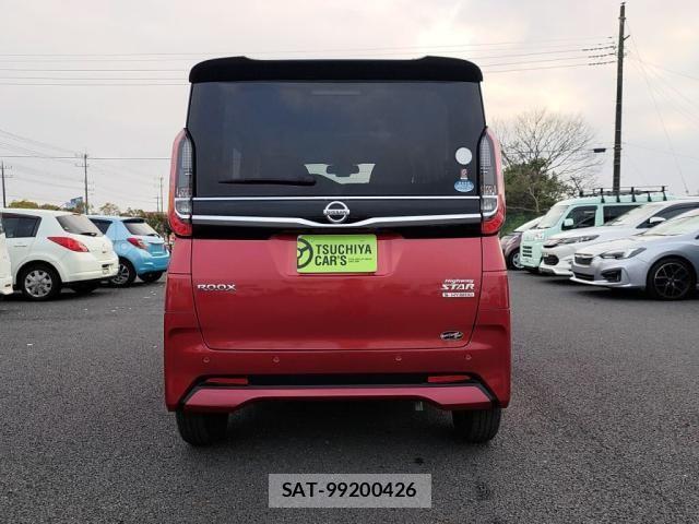 Nissan ROOX 2021-10 6017458-9