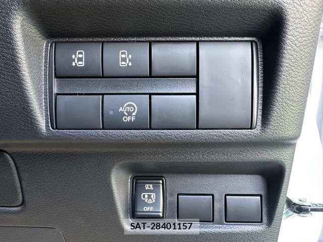 Nissan ROOX 2025-02 6219118-19