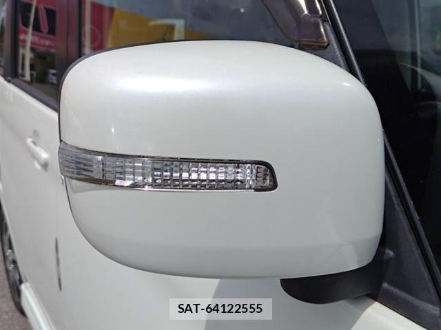 Nissan ROOX 2011-05 6247158-11