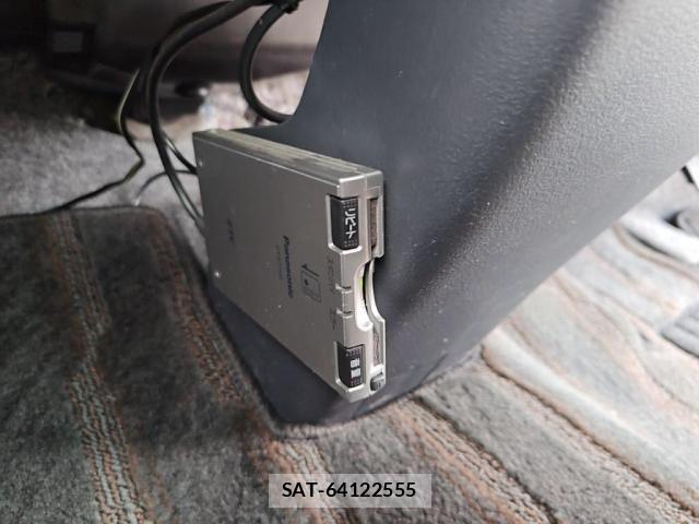 Nissan ROOX 2011-05 6247158-19