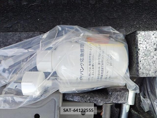 Nissan ROOX 2011-05 6247158-29