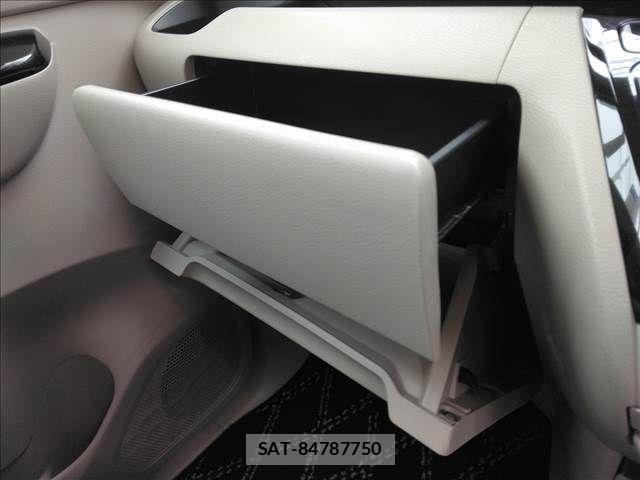 Nissan ROOX 2023-10 6247141-8