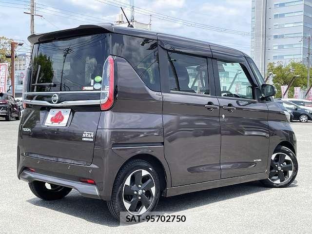 Nissan ROOX 2020-10 6546703-2