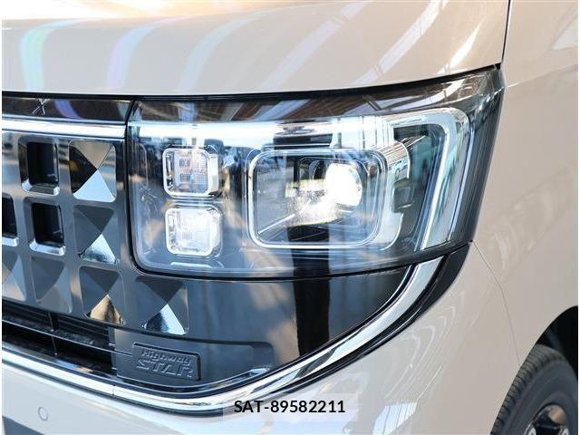 Nissan ROOX 2025-12 6614512-25