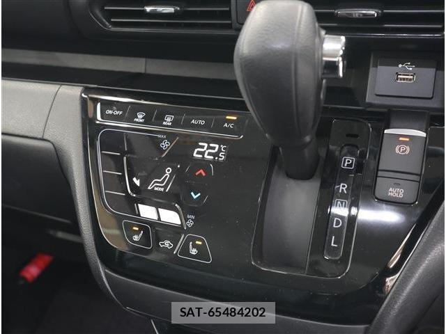 Nissan ROOX 2021-03 6642396-9
