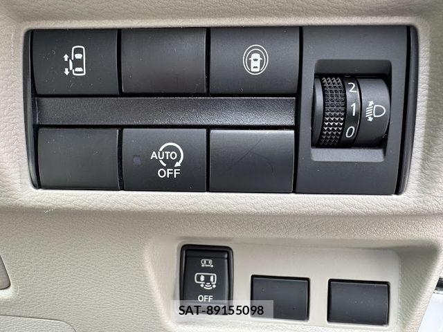 Nissan ROOX 2024-04 6642414-18