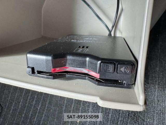 Nissan ROOX 2024-04 6642414-24