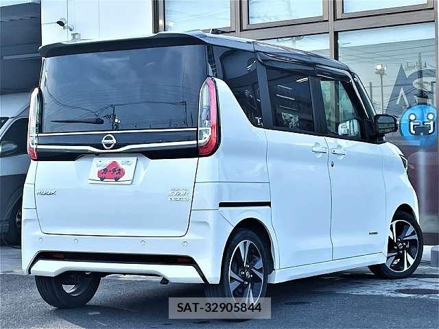 Nissan ROOX 2021-05 6673457-2
