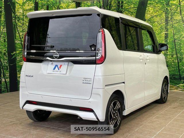Nissan ROOX 2024-09 6677813-16