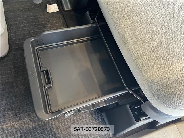 Nissan ROOX 2024-04 6677845-27