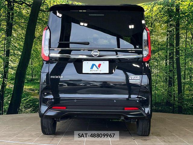 Nissan ROOX 2022-10 6677812-14