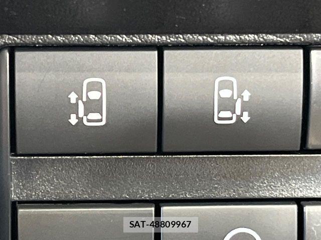 Nissan ROOX 2022-10 6677812-4