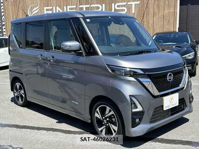 Nissan ROOX 2021-11 6677828-15