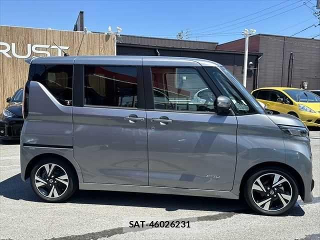 Nissan ROOX 2021-11 6677828-16