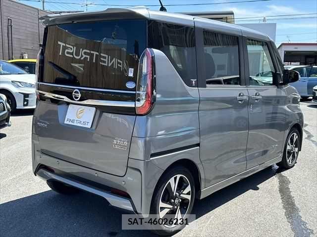 Nissan ROOX 2021-11 6677828-17