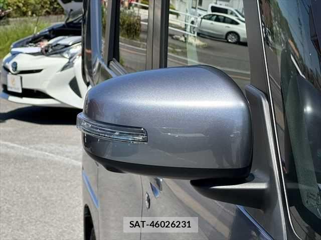 Nissan ROOX 2021-11 6677828-26