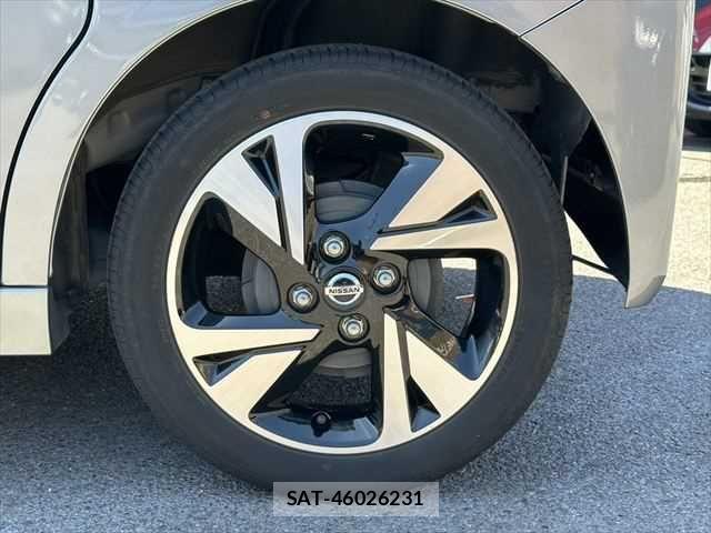 Nissan ROOX 2021-11 6677828-27