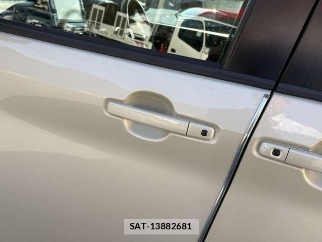 Nissan ROOX 2020-06 6683990-9