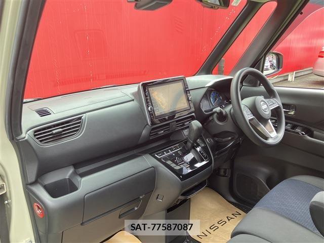 Nissan ROOX 2022-03 6682844-6