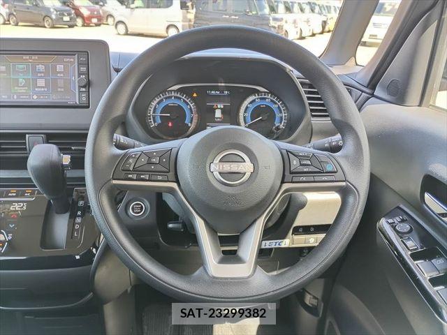 Nissan ROOX 2023-07 6691229-1