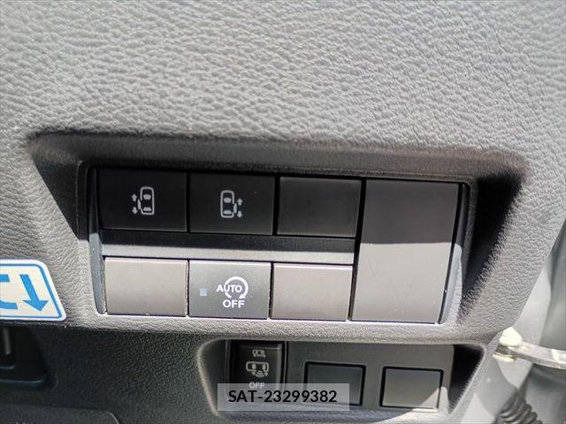 Nissan ROOX 2023-07 6691229-25