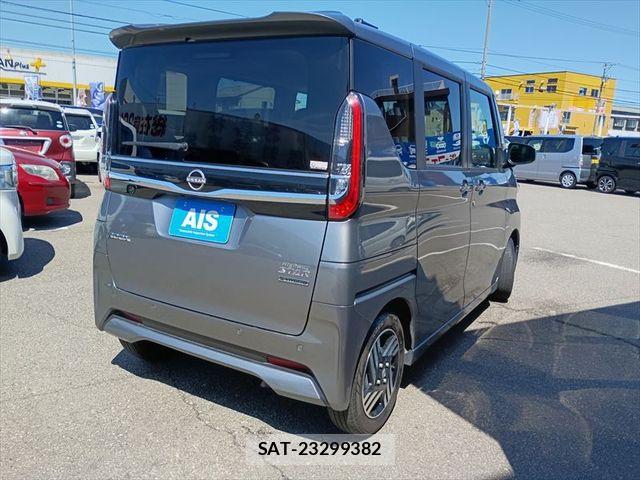 Nissan ROOX 2023-07 6691229-2