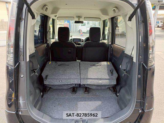 Nissan ROOX 2013-02 6717199-9