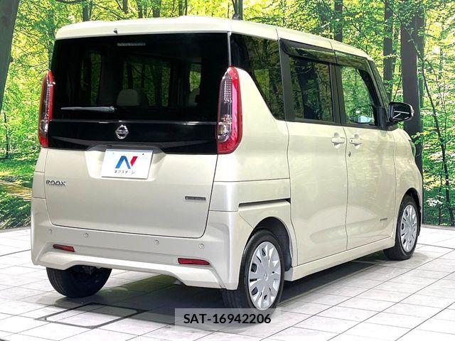 Nissan ROOX 2021-04 6717196-16