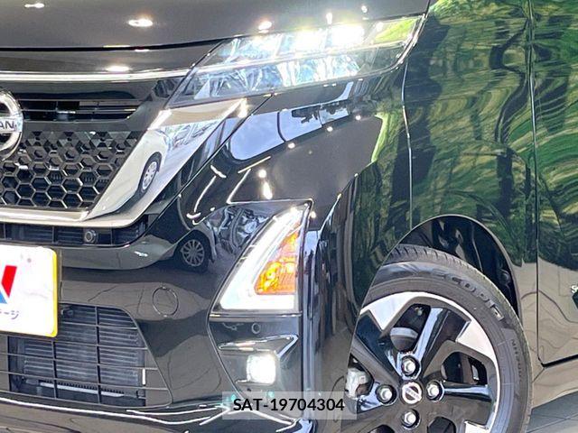 Nissan ROOX 2021-09 6717188-12