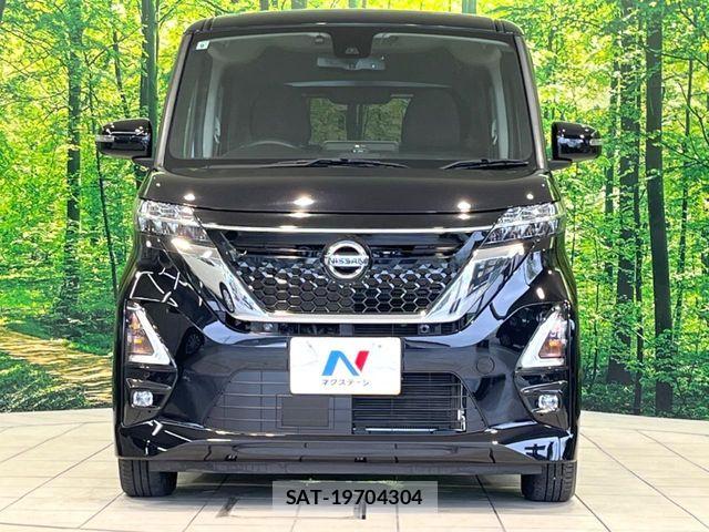 Nissan ROOX 2021-09 6717188-13