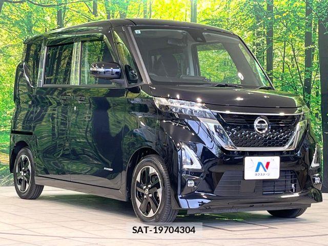 Nissan ROOX 2021-09 6717188-15