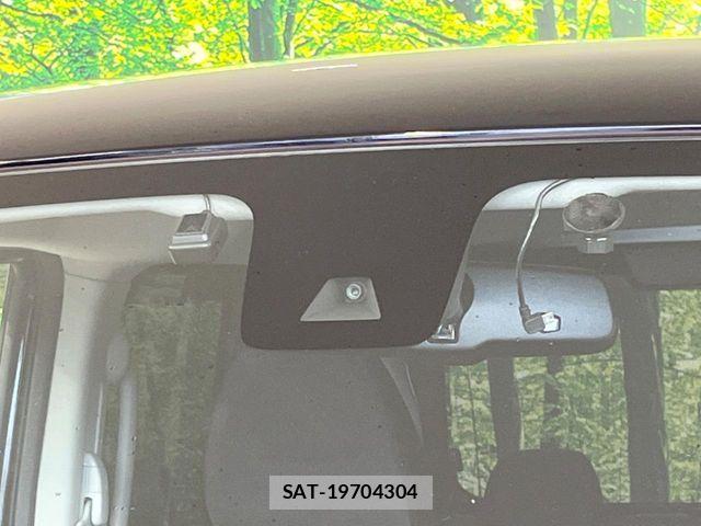 Nissan ROOX 2021-09 6717188-4