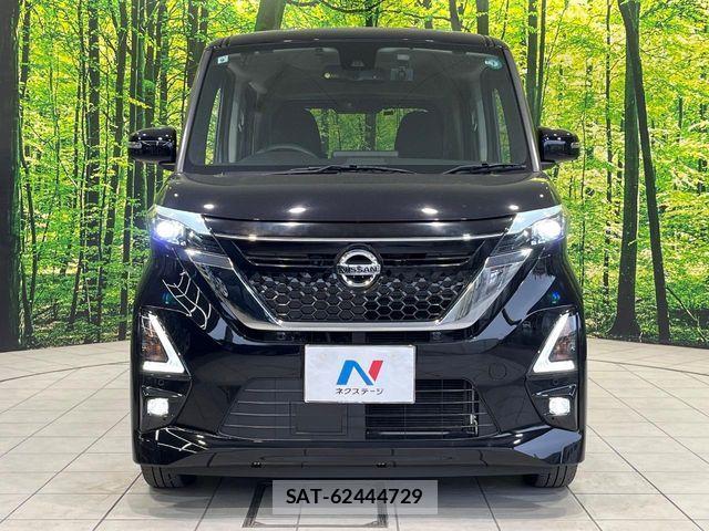 Nissan ROOX 2021-09 6753120-13