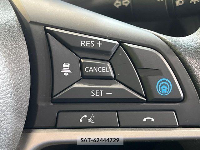 Nissan ROOX 2021-09 6753120-3